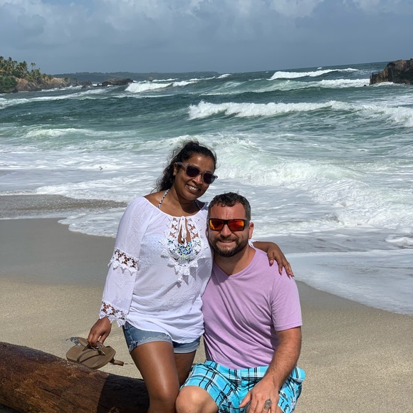 Meet your Posher, Ria - Picture 2 of 4